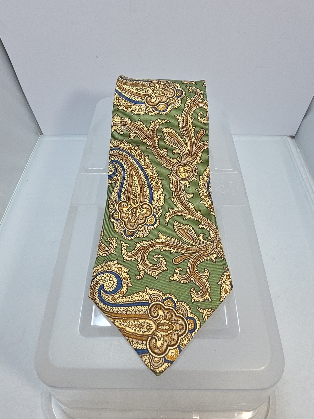 Brooks Brothers Makers Silk Tie 57" Green Gold Paisley USA